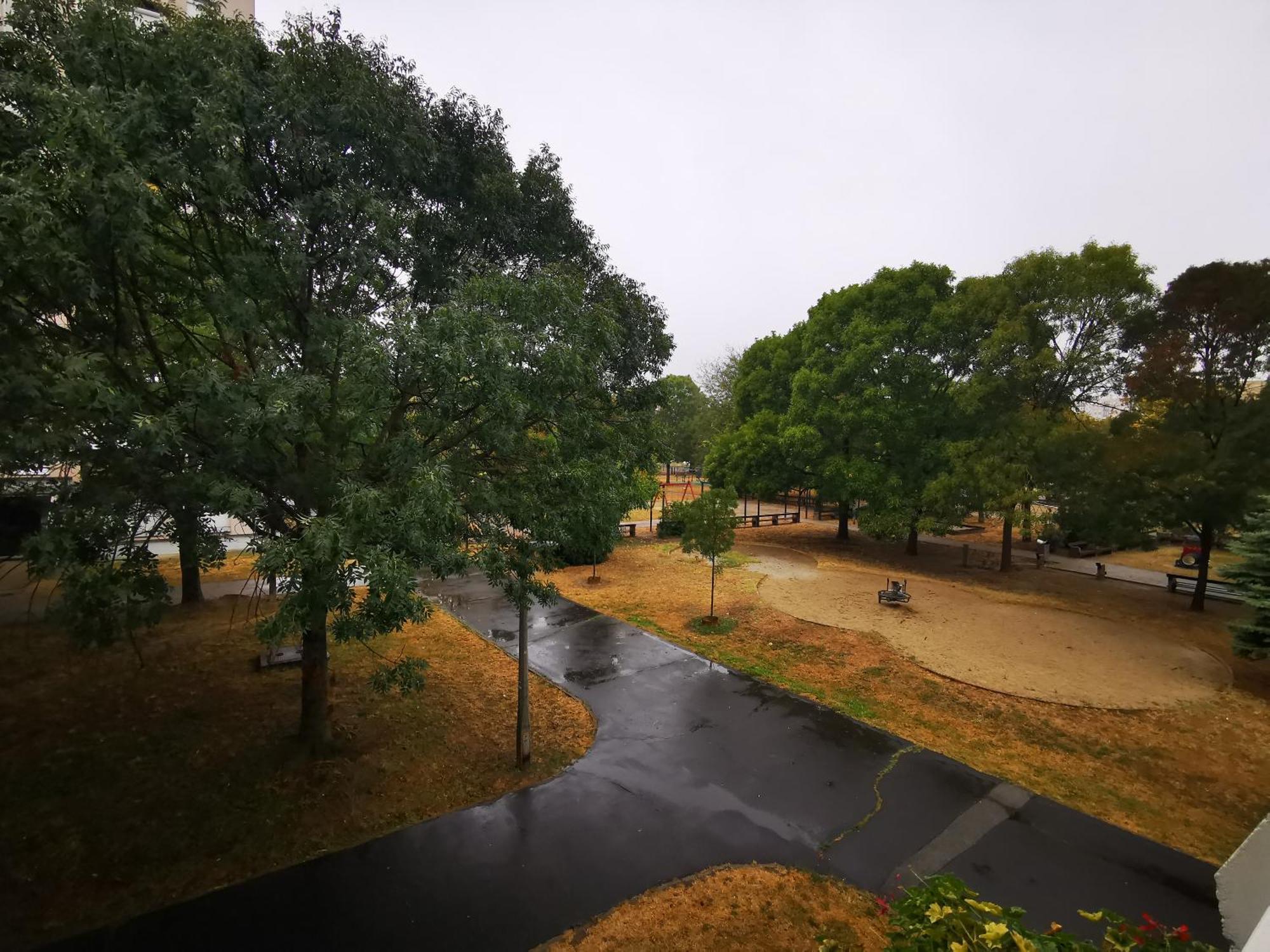 Central Park Apartman Szekszárd エクステリア 写真